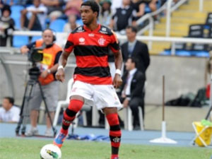 Reprodução/Site oficial do Flamengo Treino do Flamengo tem novamente Luiz Antônio entre os titulares